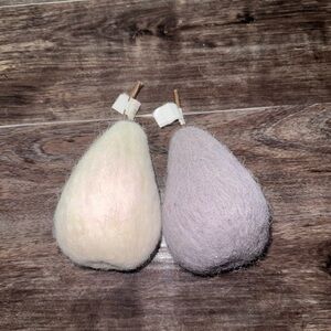 Felt Pears